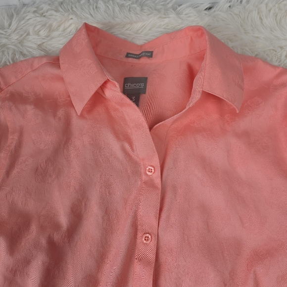 Chico's Size 3 Leaf Embossed Peach Button-Down Shirt - Picture 7 of 12